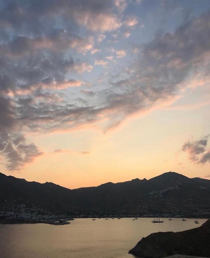 Astra Serifos Λιβάδι Εξωτερικό φωτογραφία