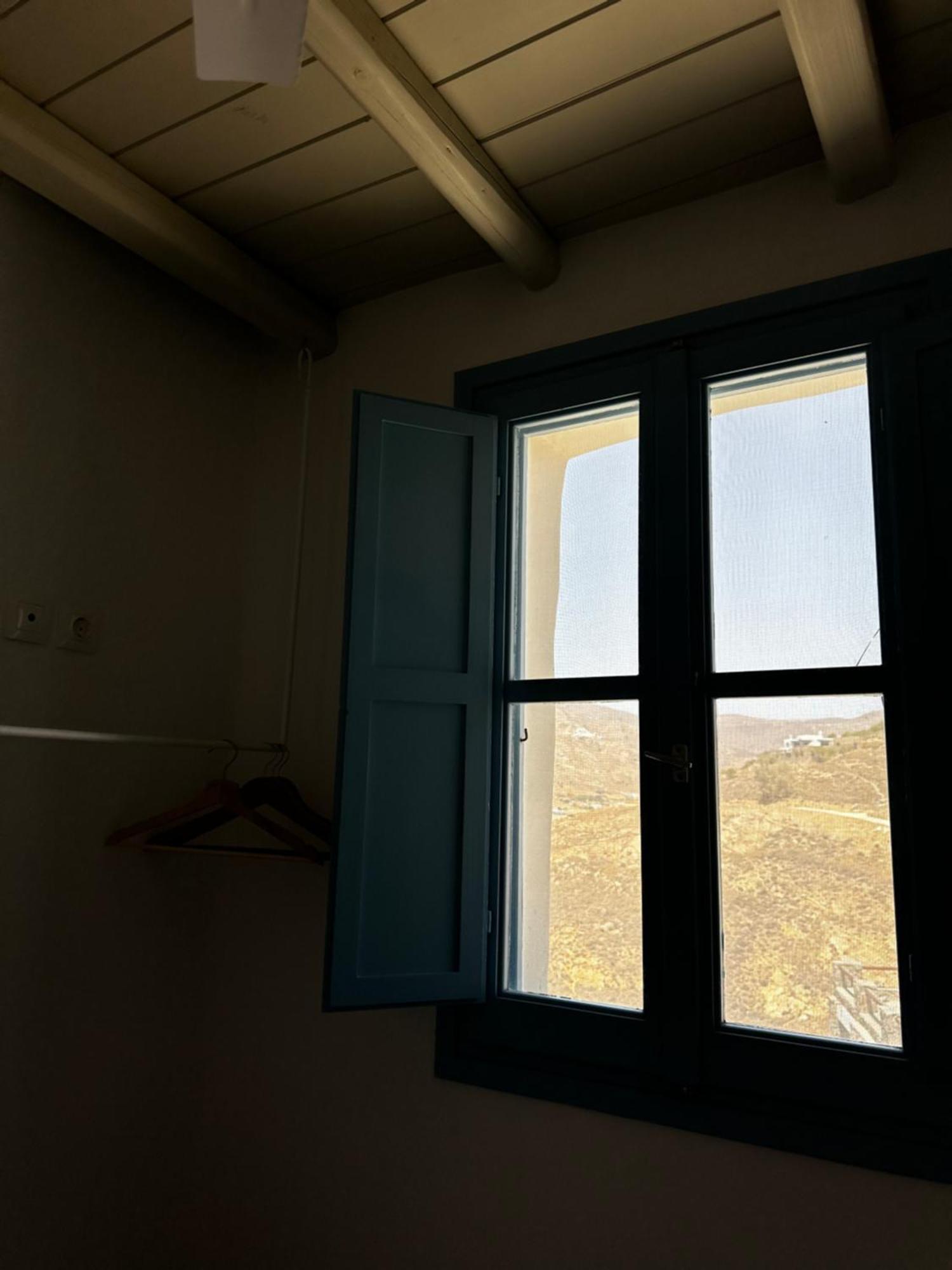 Astra Serifos Λιβάδι Εξωτερικό φωτογραφία